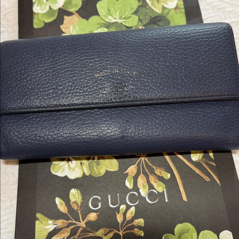Gucci Vintage Navy and Teal Leather Wallet